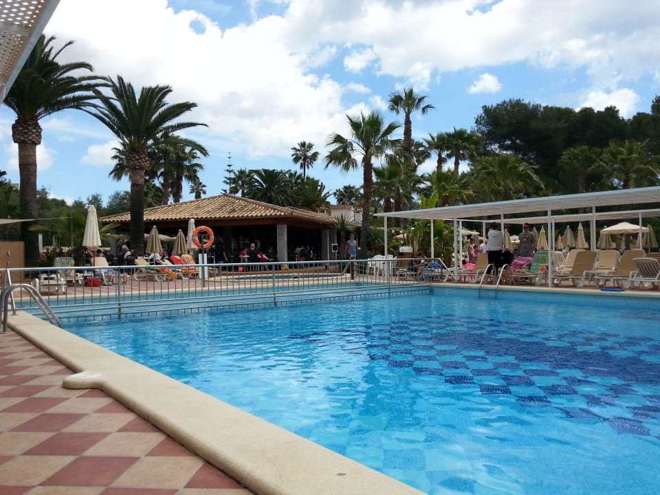 Pool mit Kinderbecken Flipflop Cala Romantica