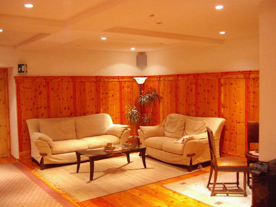 Lobby Hotel Dolomitenhof & Chalet Alte Post