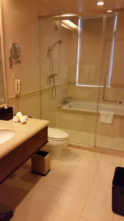 Badezimmer Hotel Grand Mercure On Renmin Square