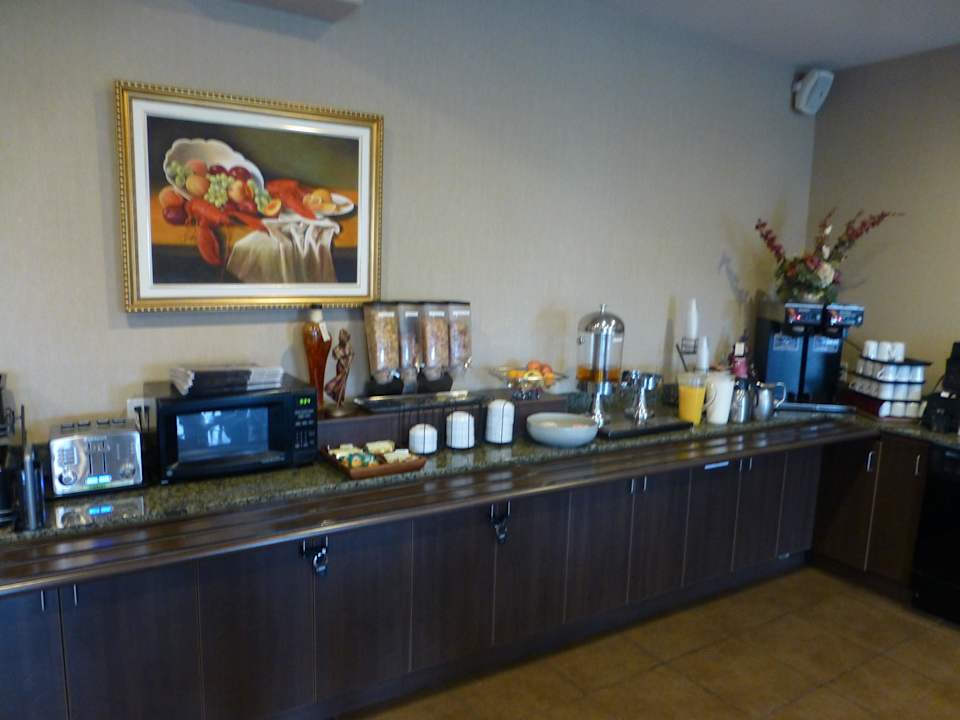 Frühstück Best Western Plus Saint John Hotel & Suites