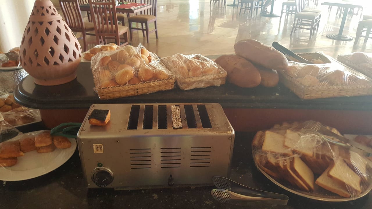 ...das Auge ist mit Coral Hills Resorts & SPA