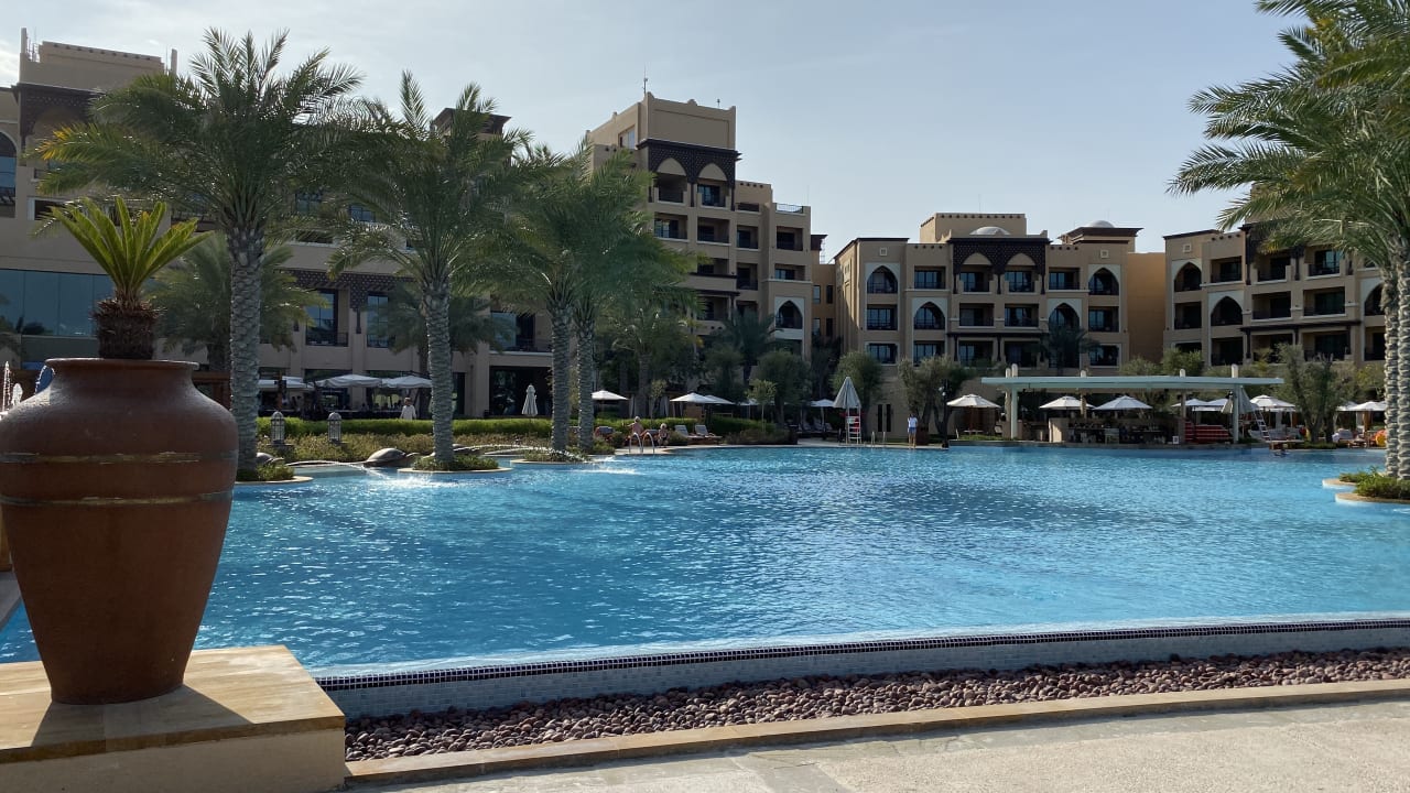 Pool Saadiyat Rotana Resort &  Villas