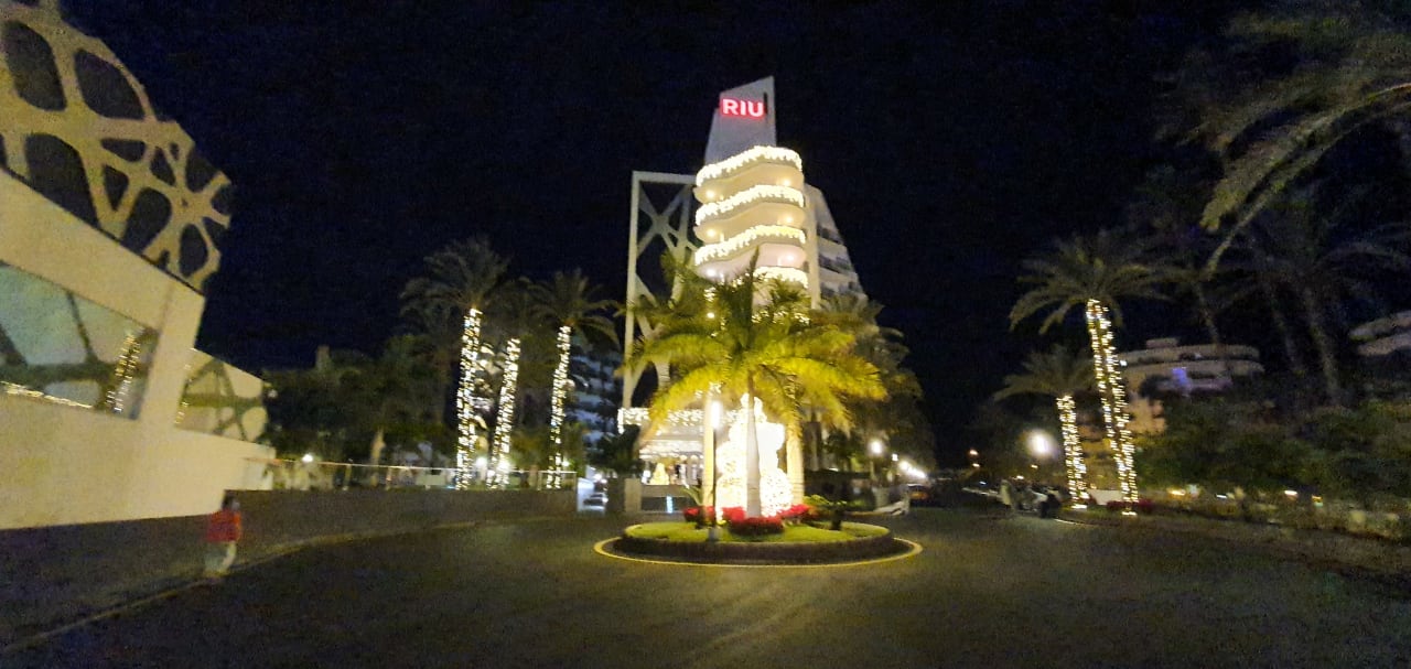 Außenansicht Hotel Riu Papayas