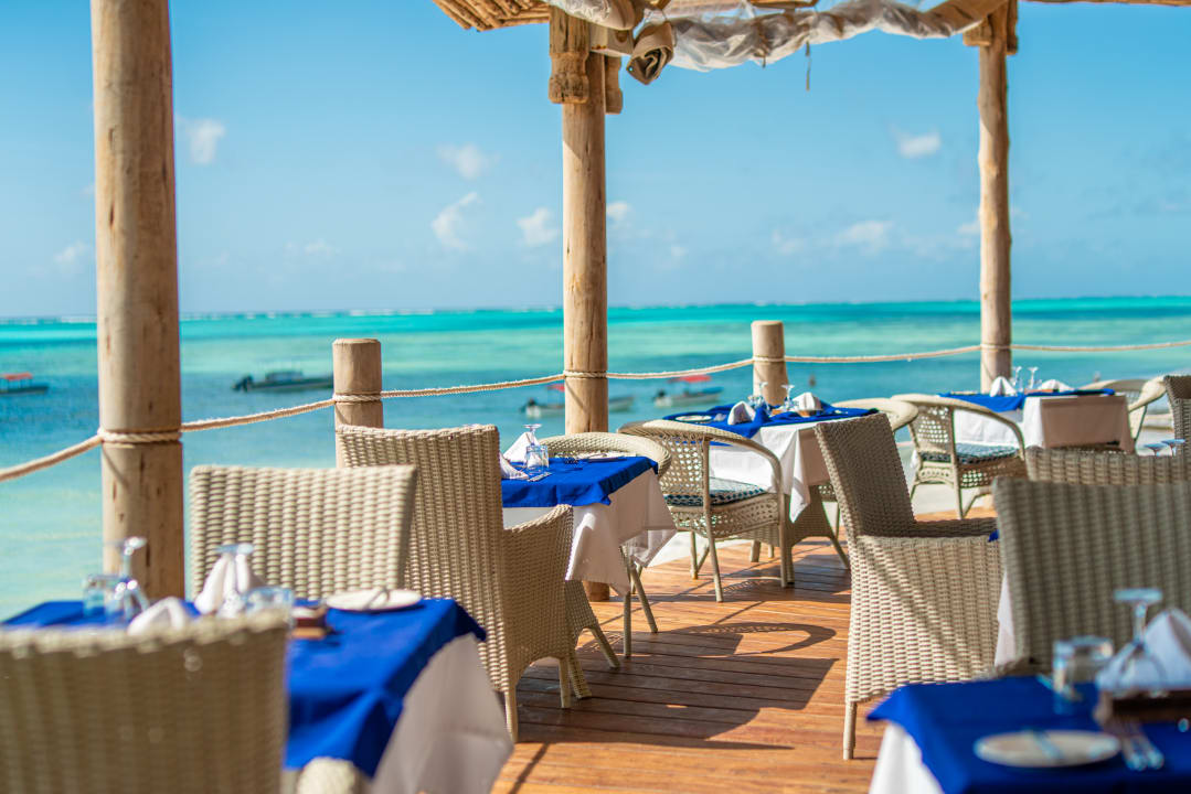 Gastro Karafuu Beach Resort & Spa