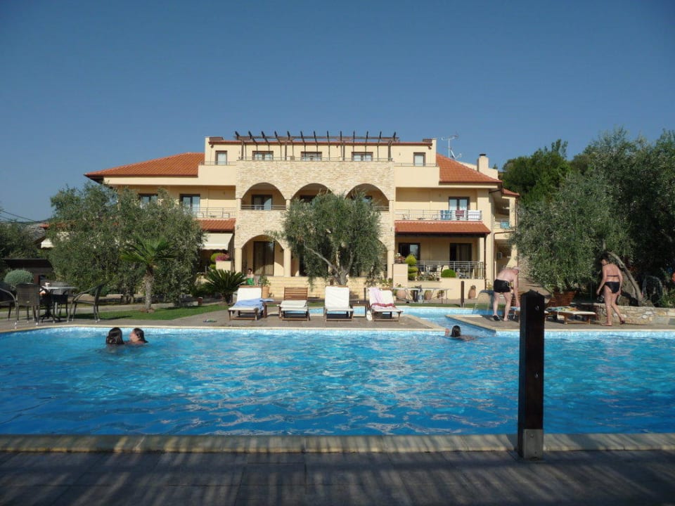 Blick Vom Pool Atrium Hotel Thassos Potos • Holidaycheck Thassos Griechenland