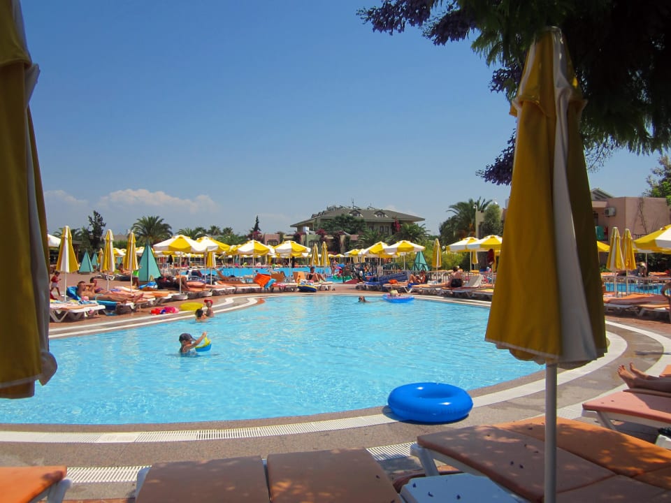 Kinder- und Animationspool VONRESORT Golden Beach