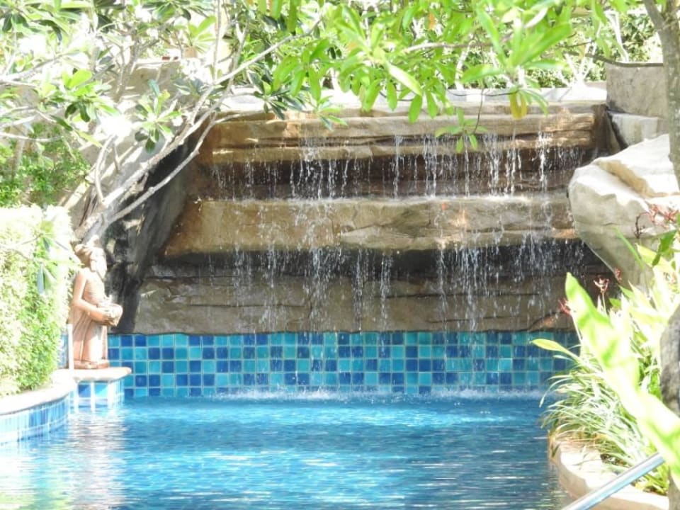 Wasserfall :-) Hotel Rawai Palm Beach Resort