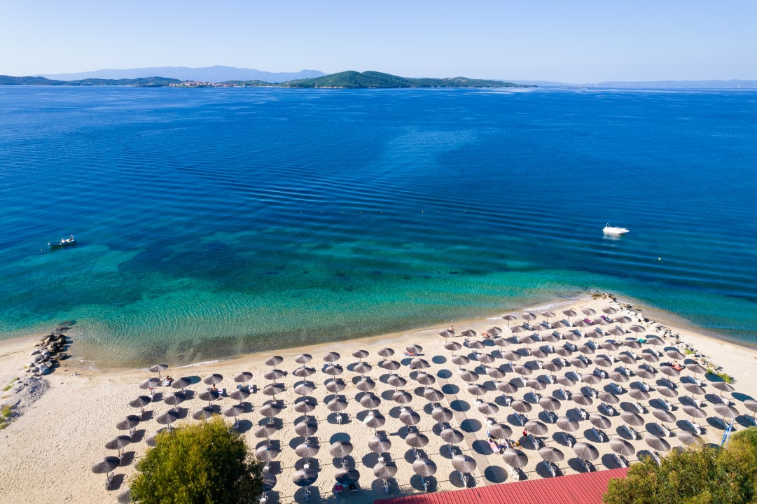 Strand Alexandros Palace