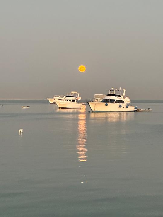 Strand The Grand Palace - Adults only