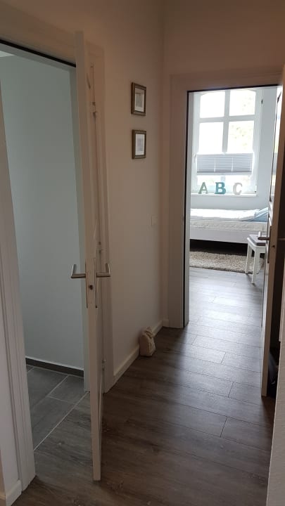 Zimmer Ferienhaus Hemenswarft direkt an der Nordsee mit Meerblick