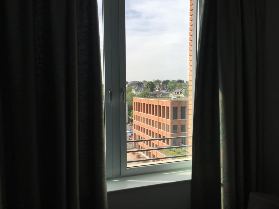 Ausblick Motel One Wiesbaden