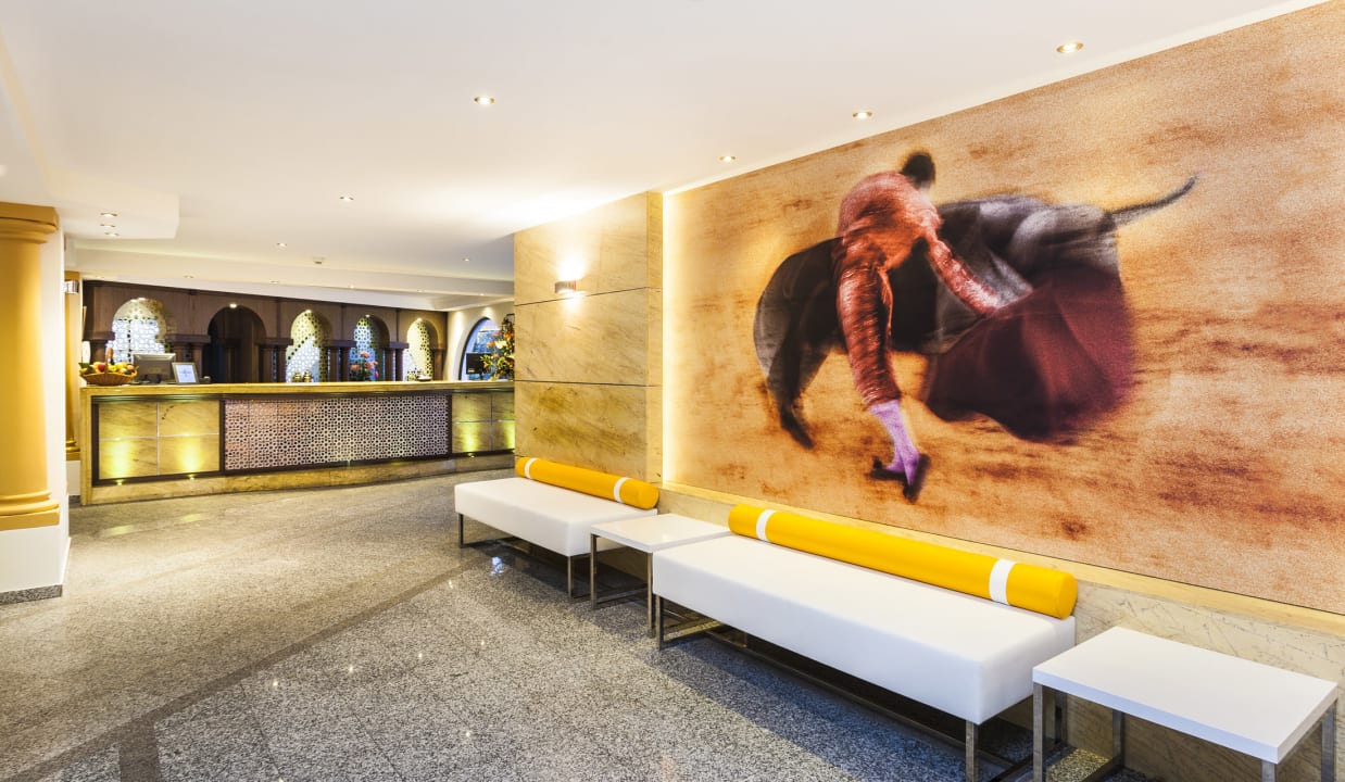 Lobby Globales Cortijo Blanco