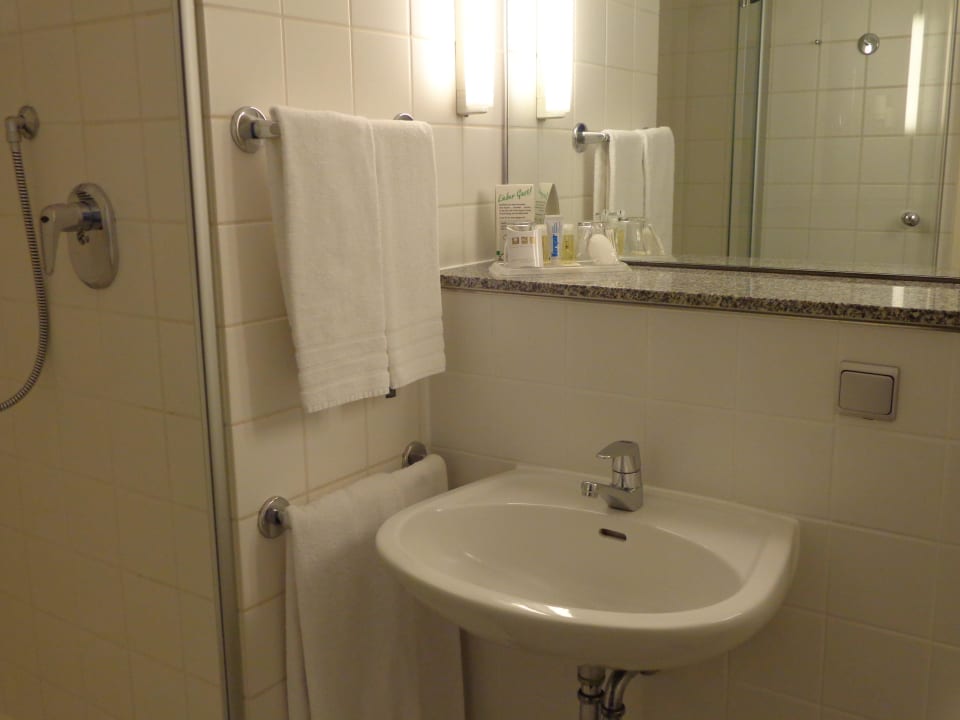 Badezimmer Nordsee Hotel Fischereihafen