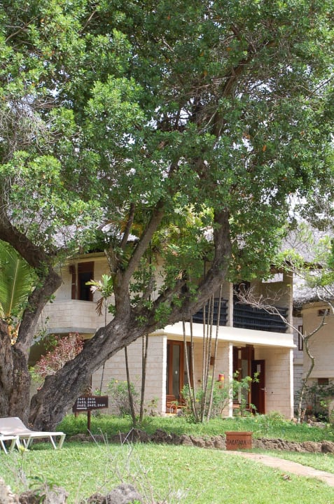 Bungalow in der Gartenanlage Baobab Beach Resort & Spa