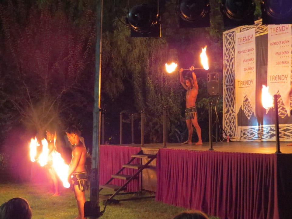 Galaabend Trendy Aspendos Beach Hotel