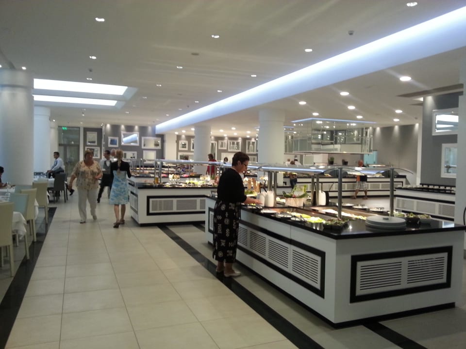 Lecker Essen! Princess Andriana Resort & Spa