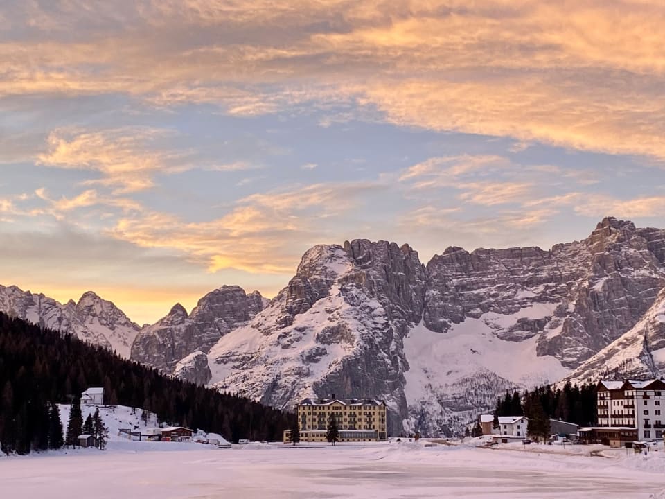 Außenansicht Grand Hotel Misurina