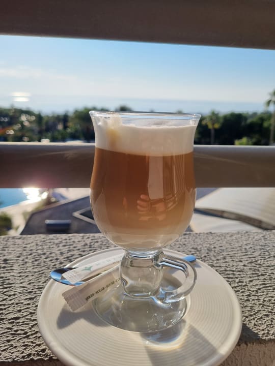 Gastro Hotel Miramare Beach