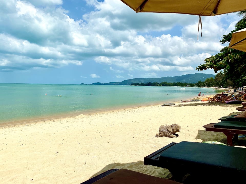 Strand Kanok Buri Resort