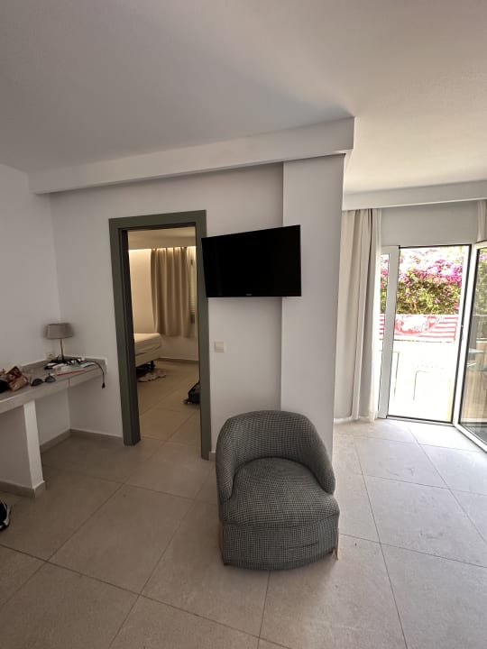 Zimmer Guya Wave Hotel