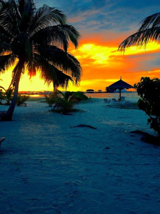 Sonnenaufgang von Jacuzzi Beach Villa Nr.114 Kuredu Island Resort & Spa