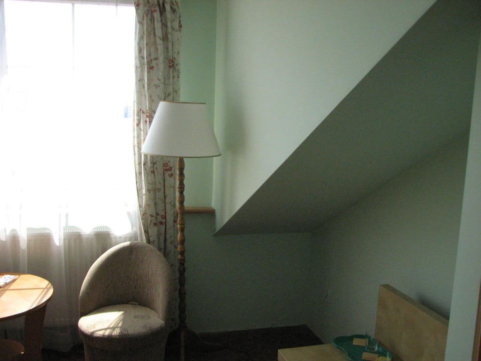 Pokój mały bez balkonu od jeziora. Hotel Solar Palace Spa & Wellness