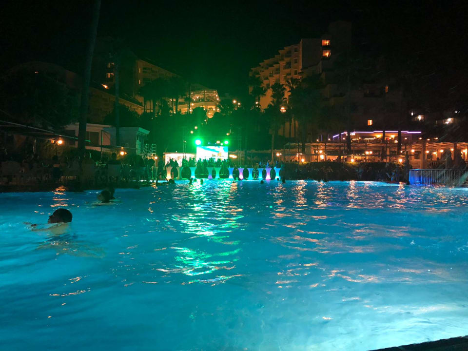 Pool Iz Flower Side Beach Hotel