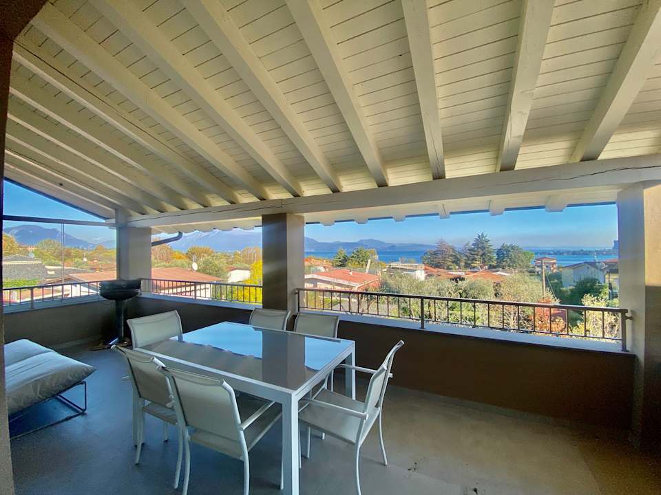 Außenansicht Villa Ulivi