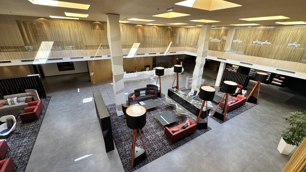 Lobby DoubleTree by Hilton Vienna Schonbrunn