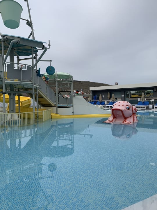 Pool Arina Beach Resort