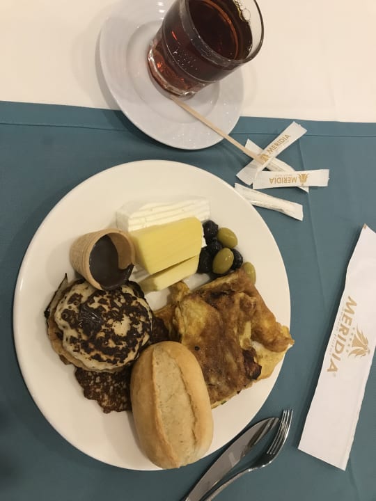 Gastro Mira Meridia Beach Hotel