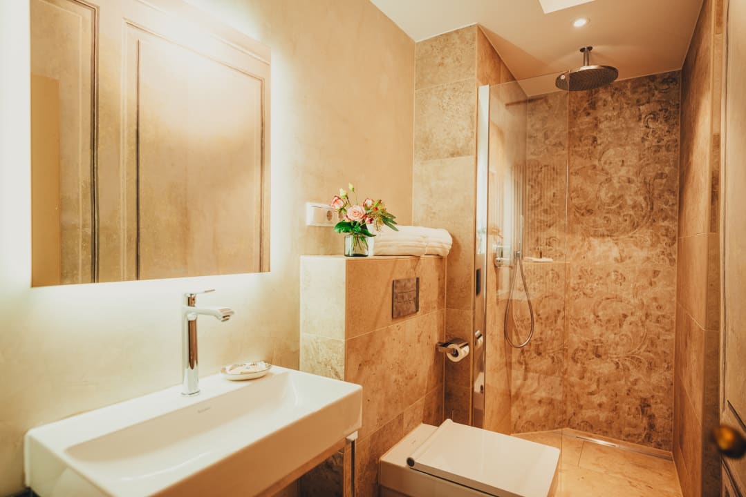 Zimmer Hotel Villa Sorgenfrei & Restaurant Atelier Sanssouci