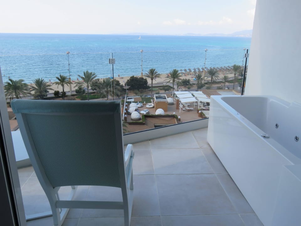 Balkon mit Whirlpool :-)  Iberostar Selection Playa de Palma