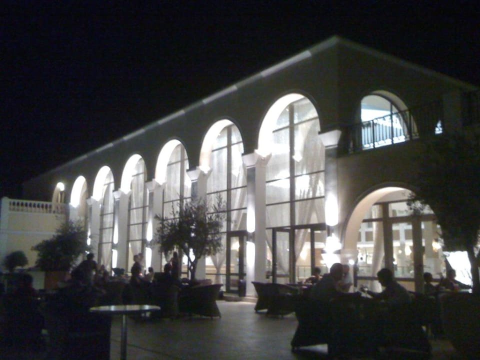 Terrasse der Bar in der Lobby Porto Bello Royal
