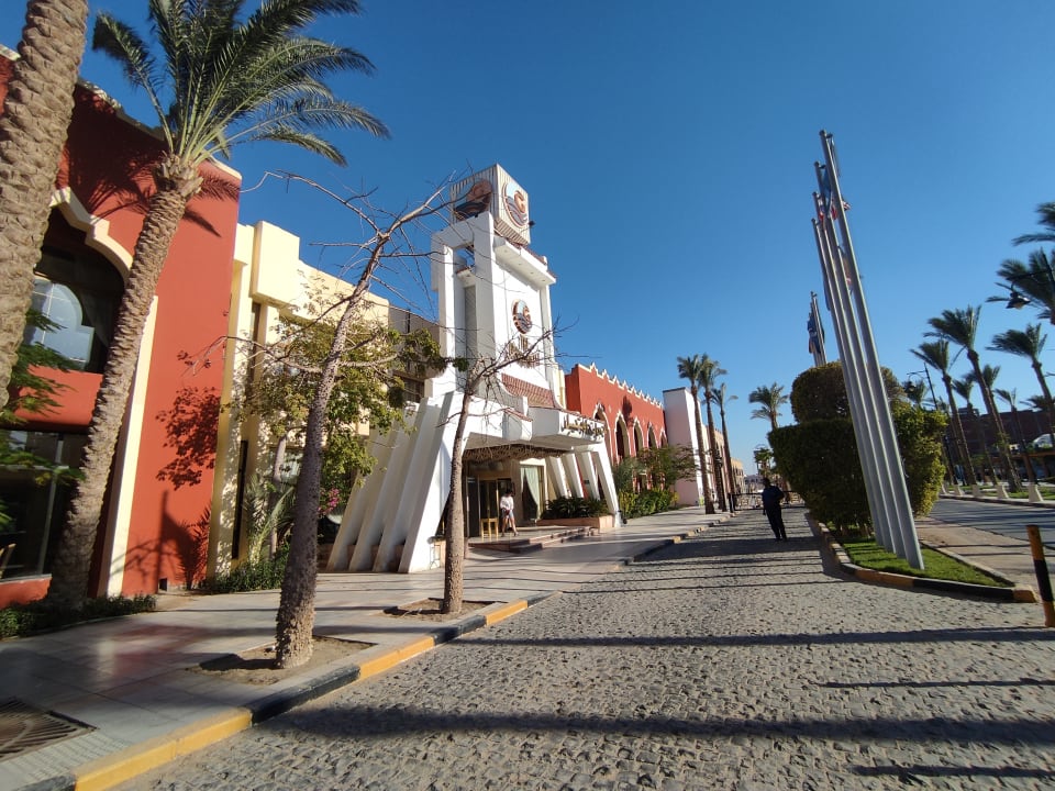 Außenansicht The Grand Hotel Hurghada