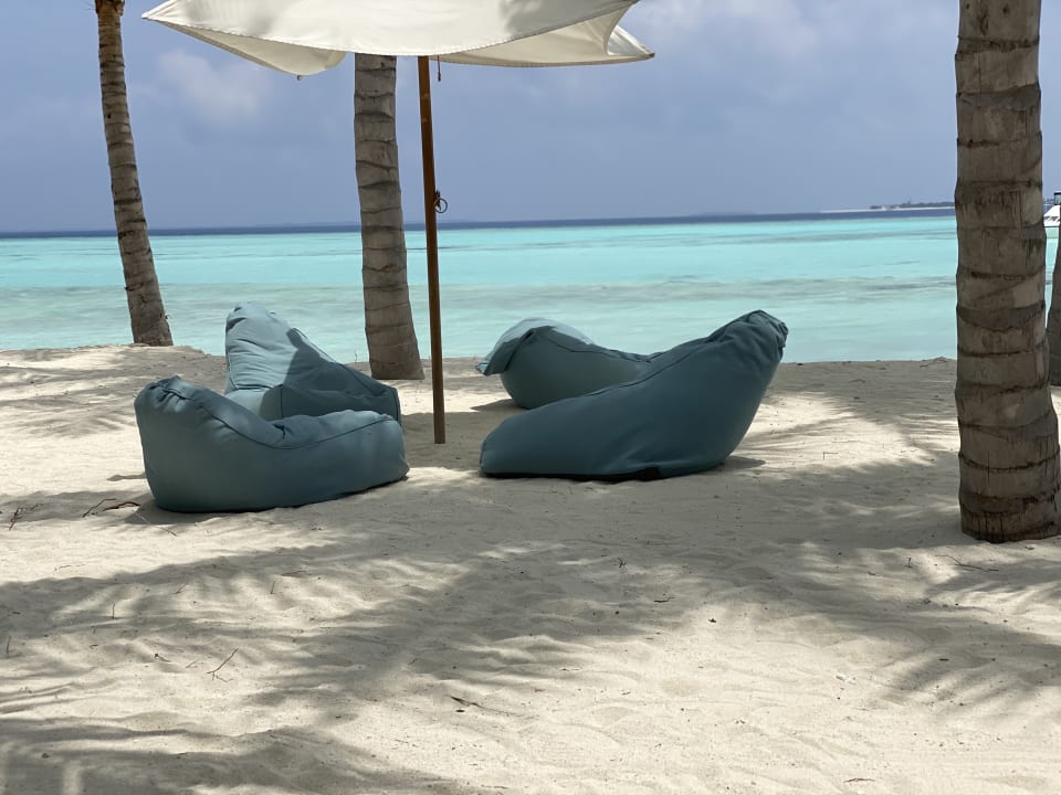 Strand Kuredhivaru Resort and Spa, Maldives