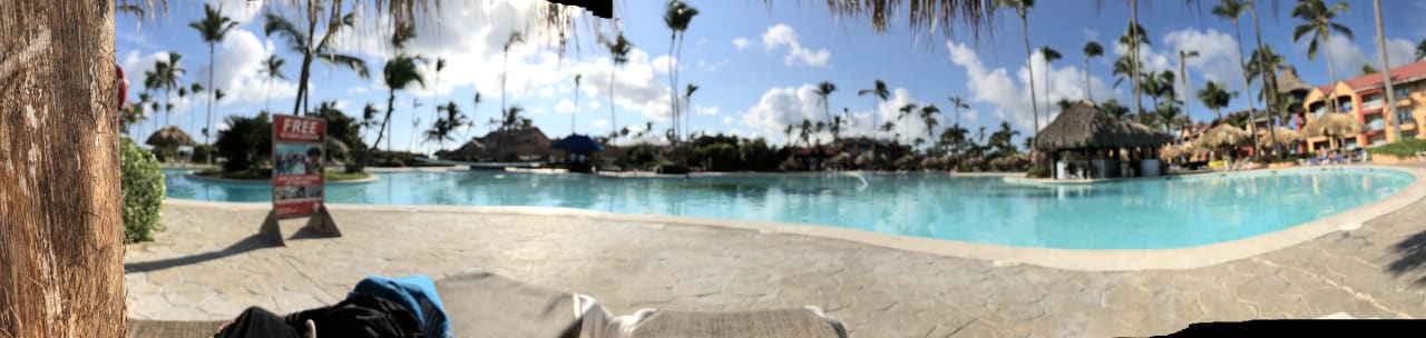 Pool Punta Cana Princess All Suites Resort & Spa