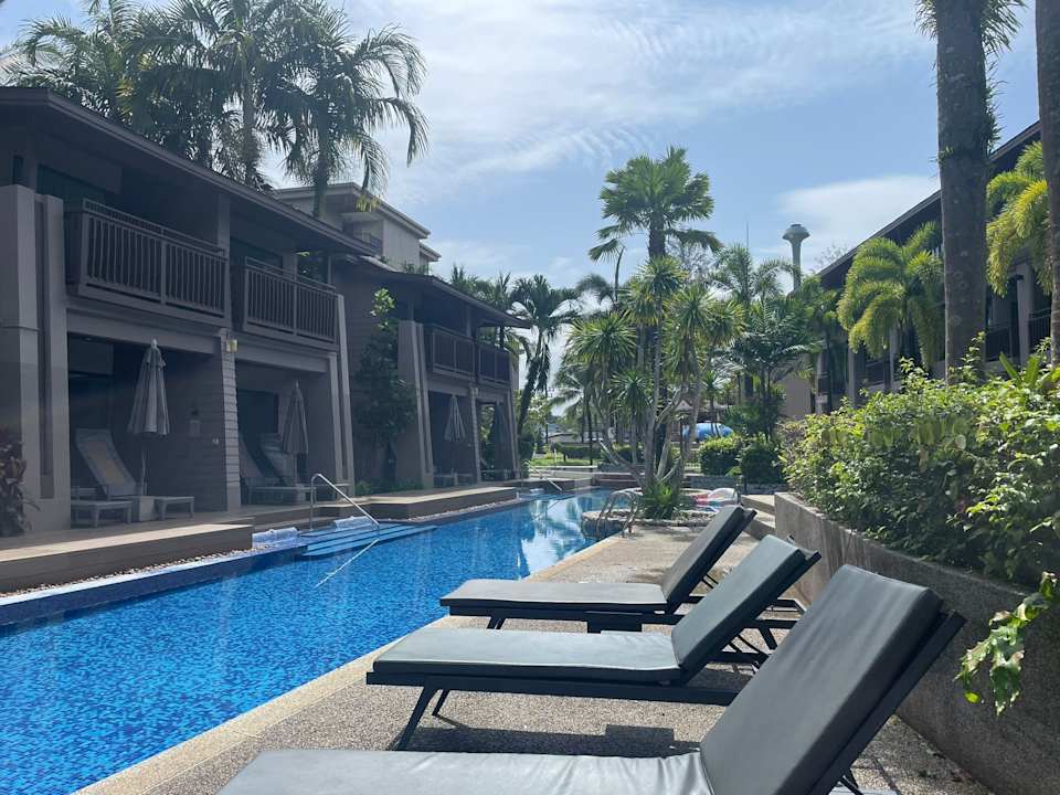 Pool La Flora Khao Lak