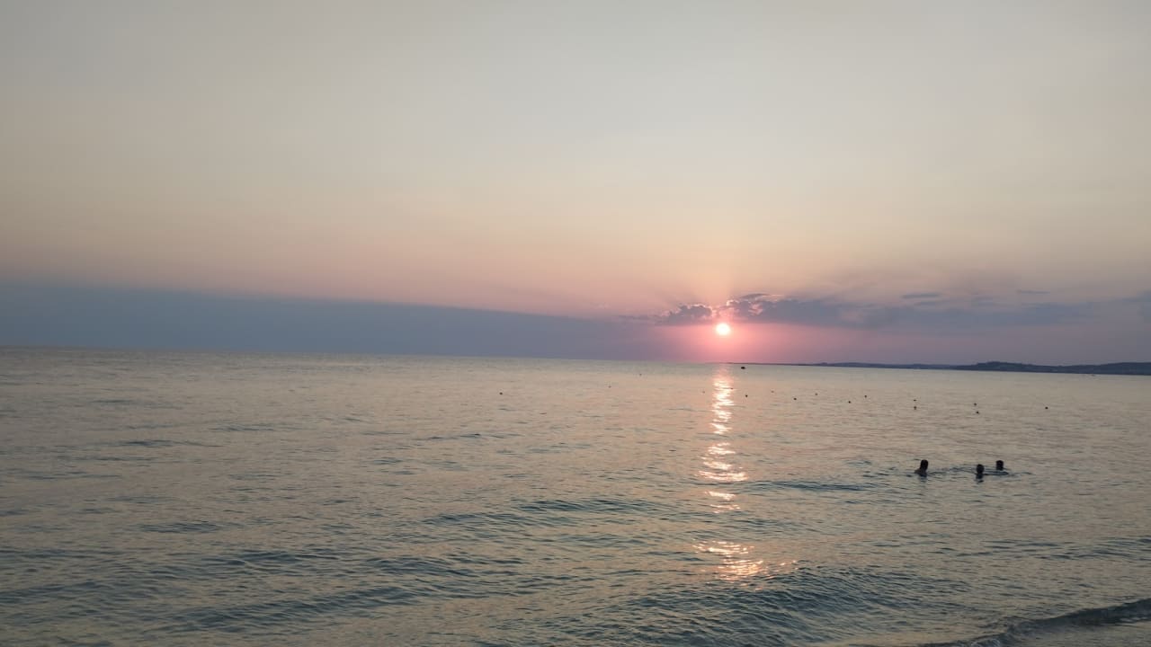Strand Hotel Portes Beach