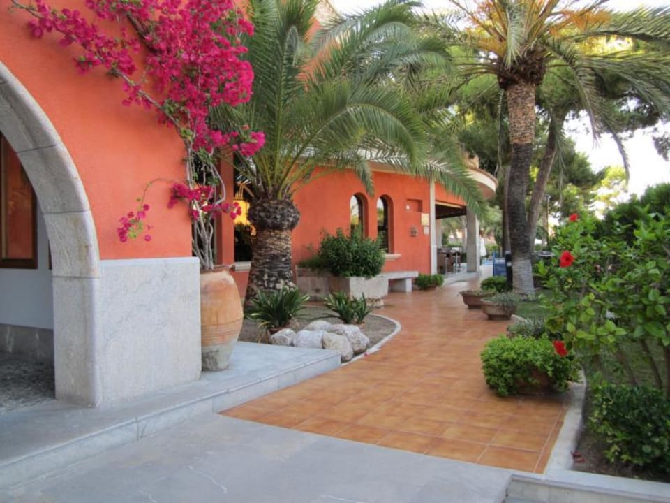 Vorderansicht Hotel Es Bauló Petit Hotel