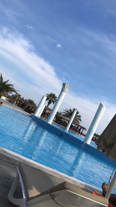 Pool Starlight Resort Hotel