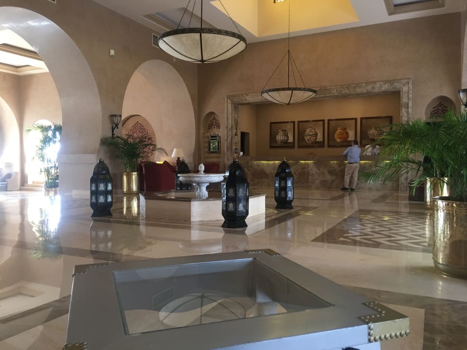 Lobby JAZ Belvedere Resort