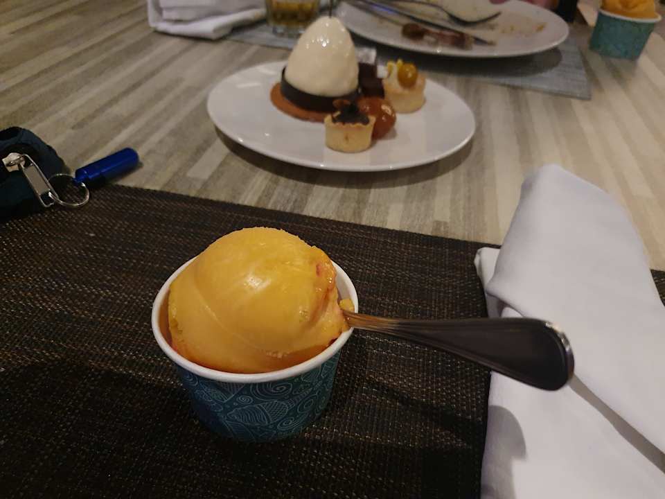 Gastro JAZ Elite Casa del Mar Beach