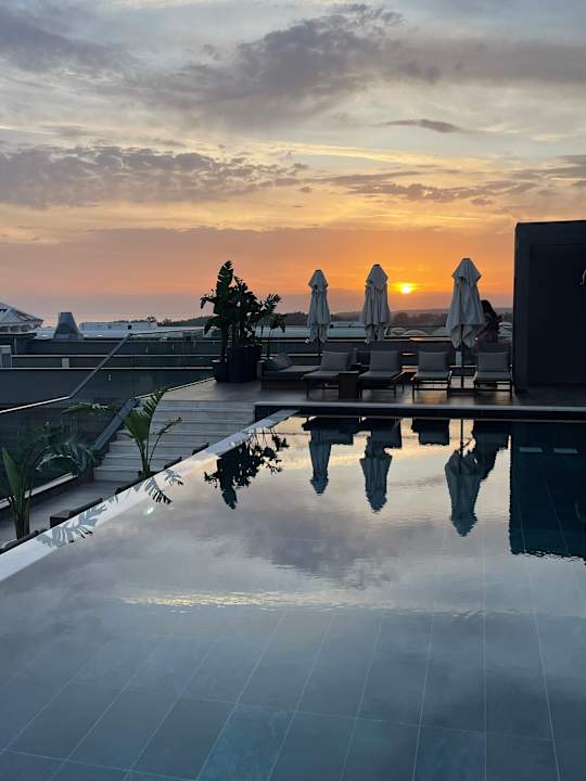 Außenansicht Jacaranda Luxury Resort