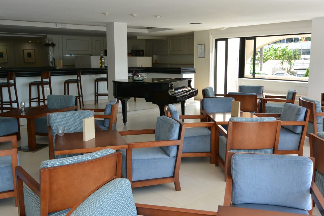 Lobby R2 Lago Playa Park