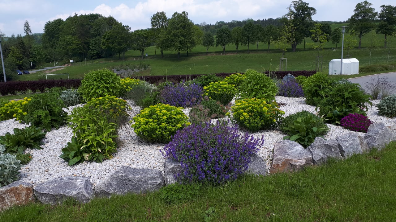 Gartenanlage Santé Royale Warmbad Wolkenstein