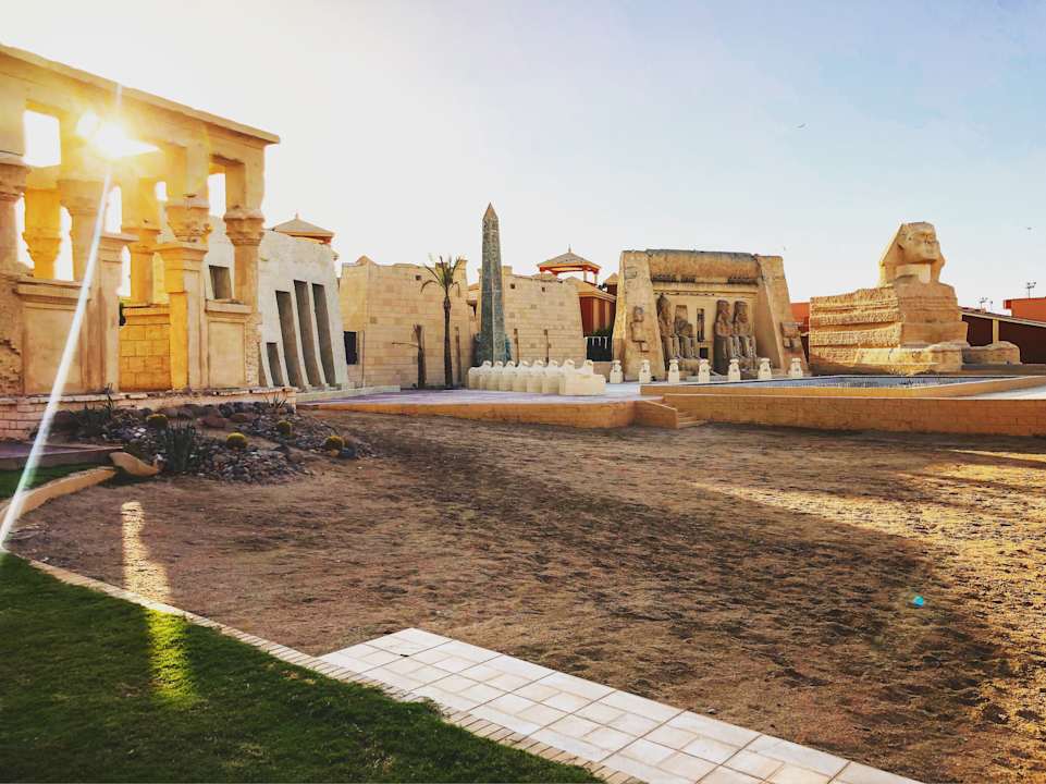 Gartenanlage Pickalbatros Alf Leila Wa Leila Resort - Neverland Hurghada