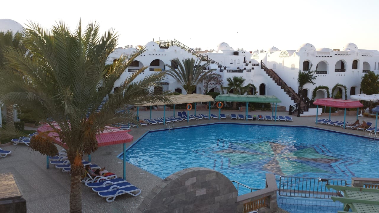 Kleiner Pool Arabella Azur Resort