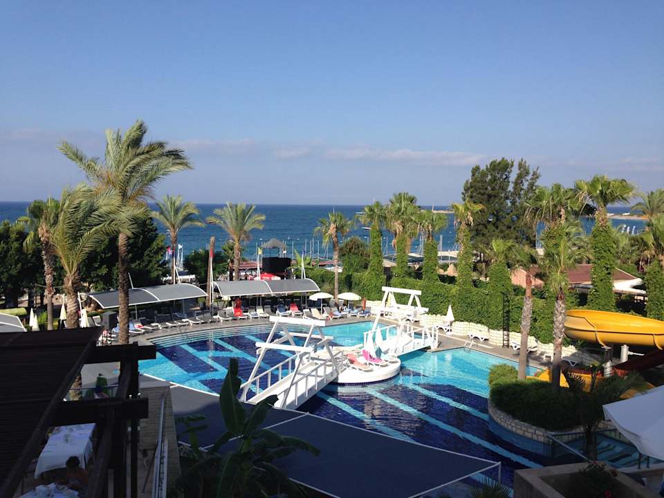 Familienpool Sealife Buket Resort & Beach