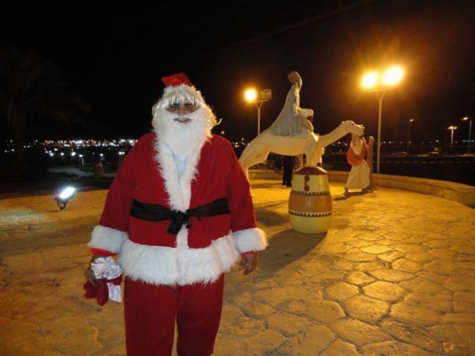 Mikołaj w Alf Leila Pickalbatros Alf Leila Wa Leila Resort - Neverland Hurghada